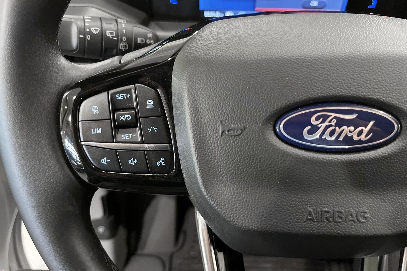 Ford E-Transit Custom 320 82.5 kWh, 218hp, 2024