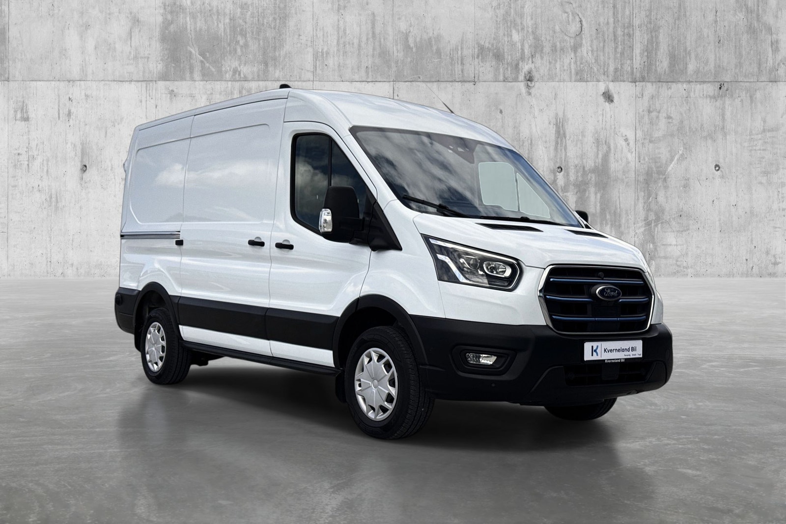 Ford E-Transit 390, 184ps, 2024