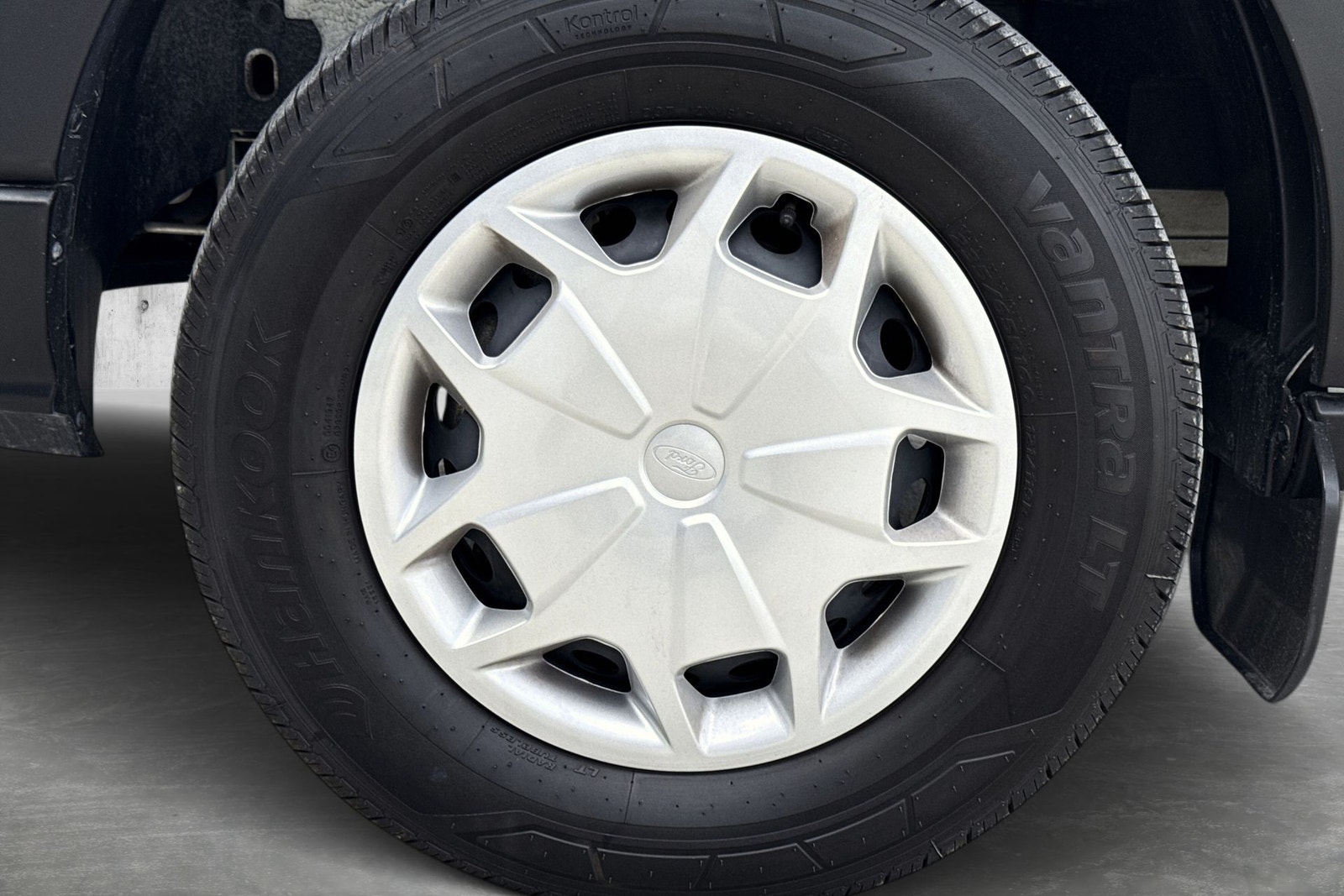 Ford E-Transit 390, 184ps, 2024