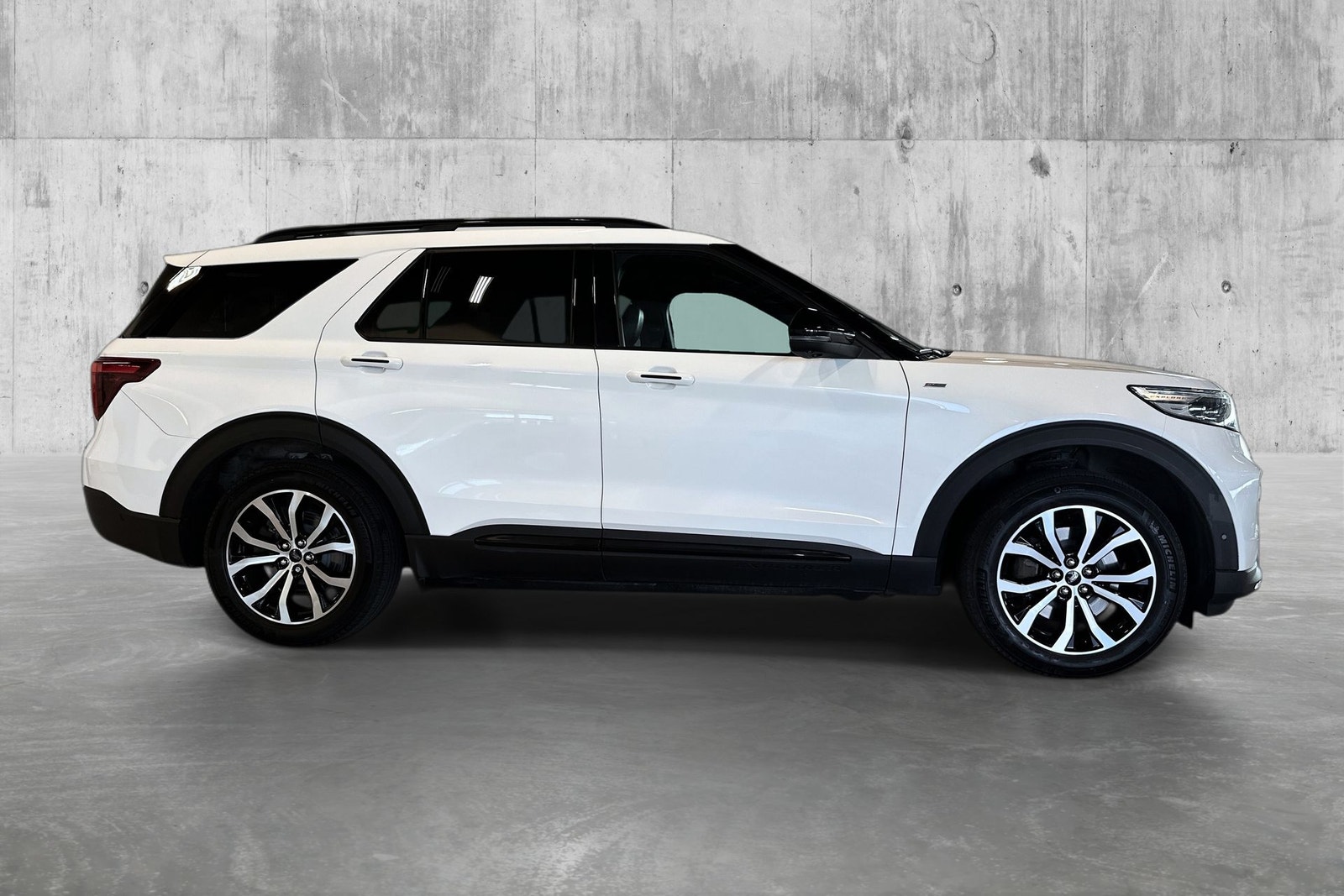Ford Explorer Plug-In Hybrid SelectShift, 10-trins, 457ps, 2020