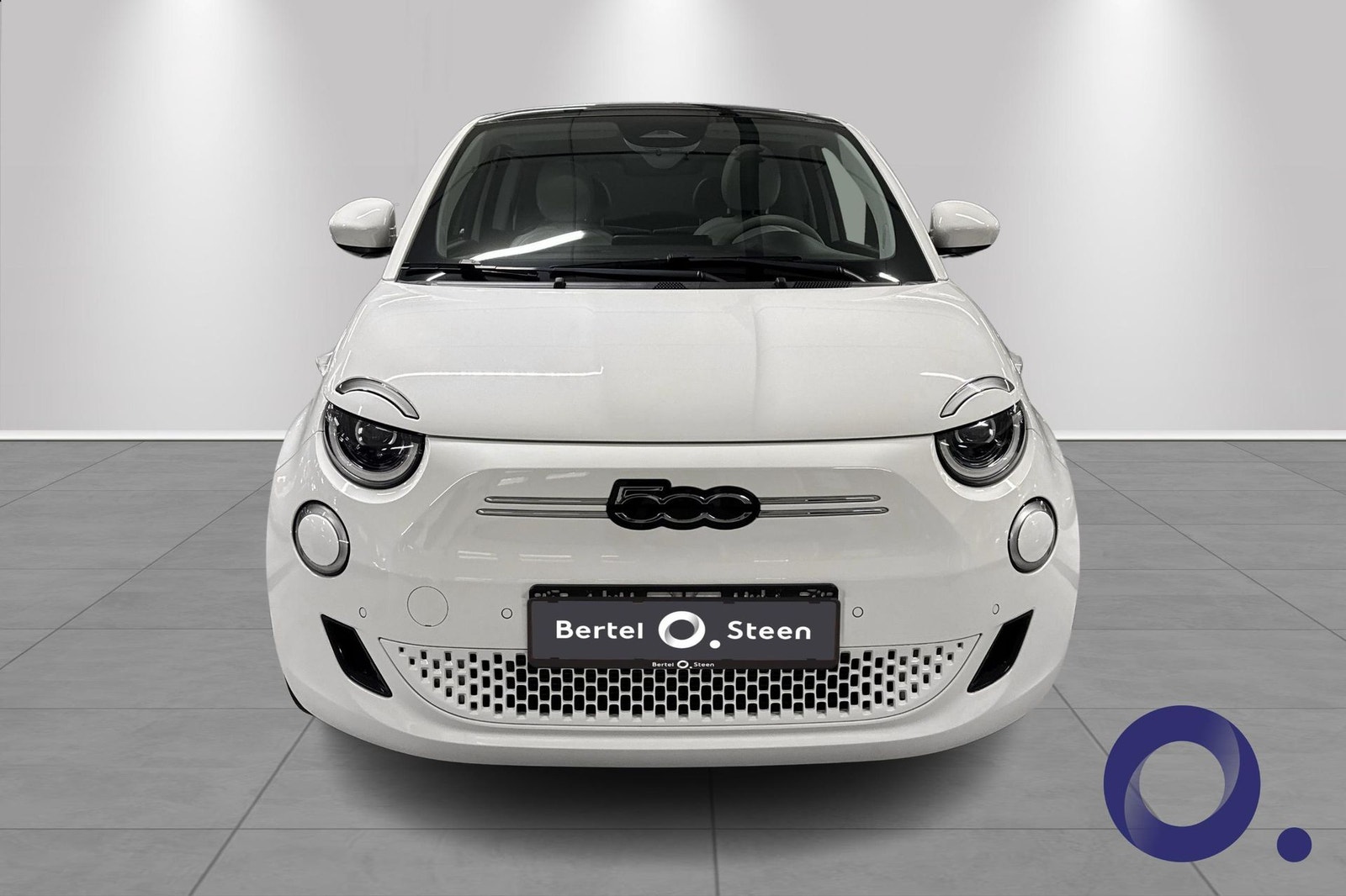 Fiat 500e 3+1 42 kWh, 118ps, 2023