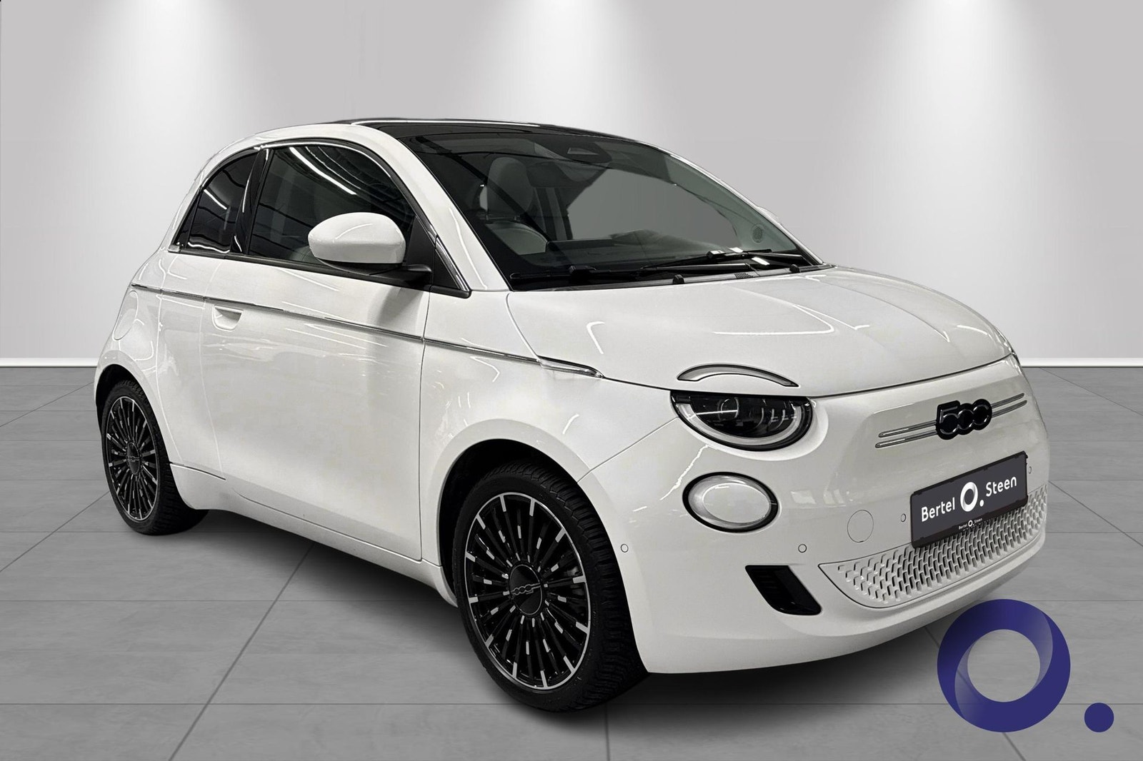 Fiat 500e 3+1 42 kWh, 118ps, 2023