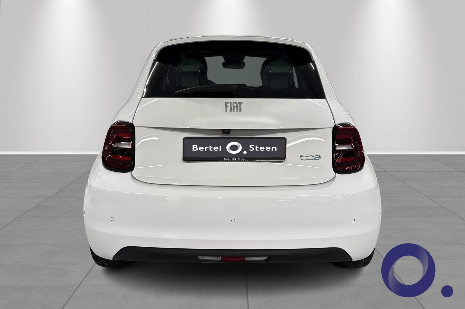 Fiat 500e 3+1 42 kWh, 118ps, 2023