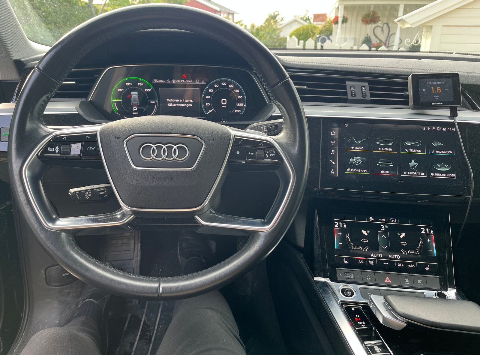 Audi e-tron 50 quattro, 313ps, 2021