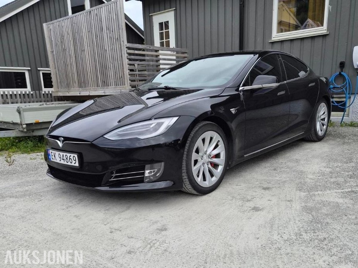 Tesla Model S 75D, 525ps, 2018