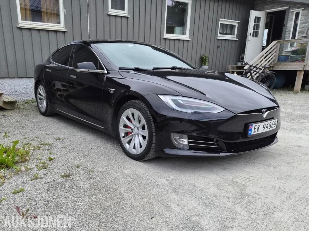 Tesla Model S 75D, 525ps, 2018