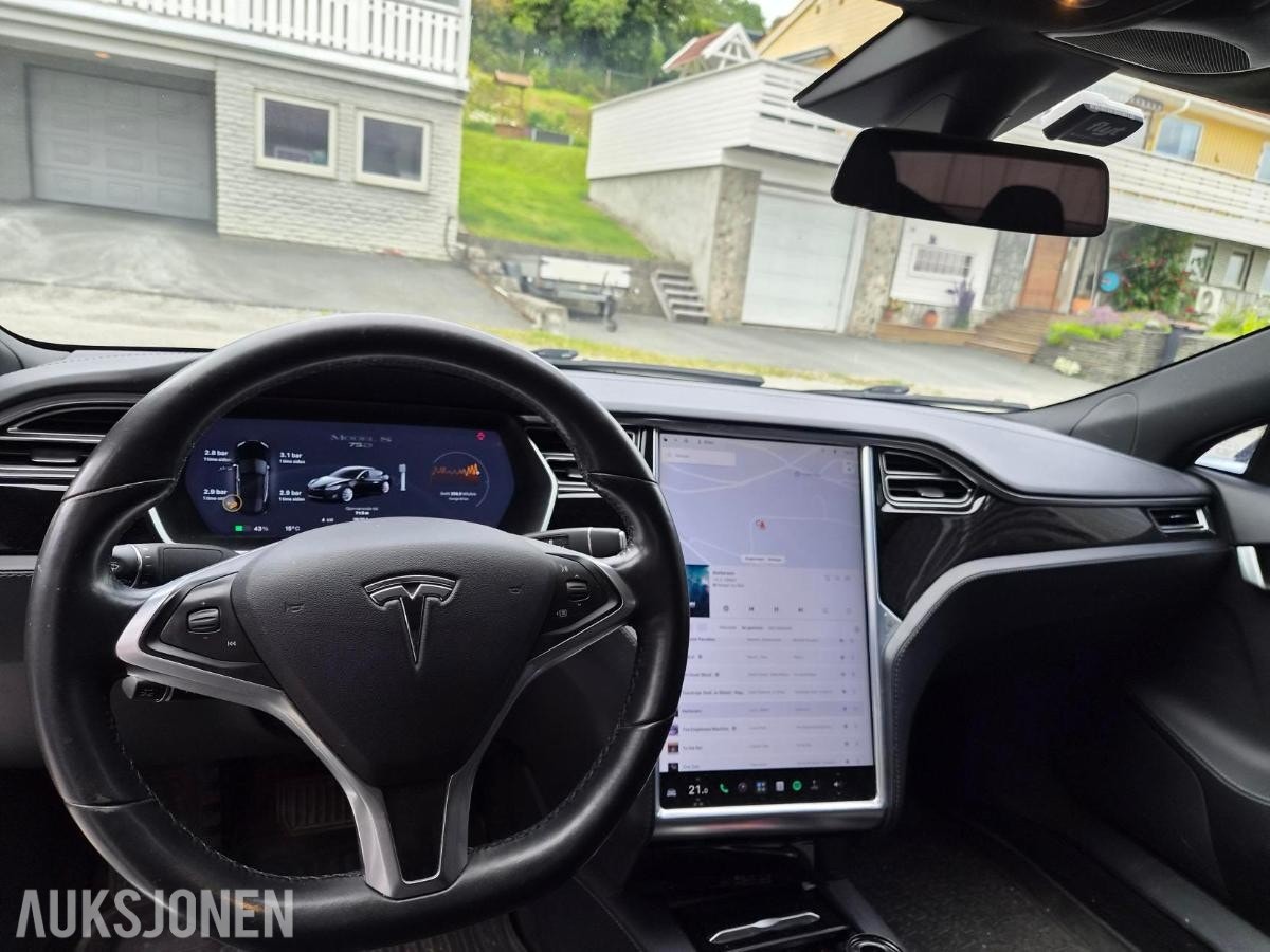 Tesla Model S 75D, 525ps, 2018