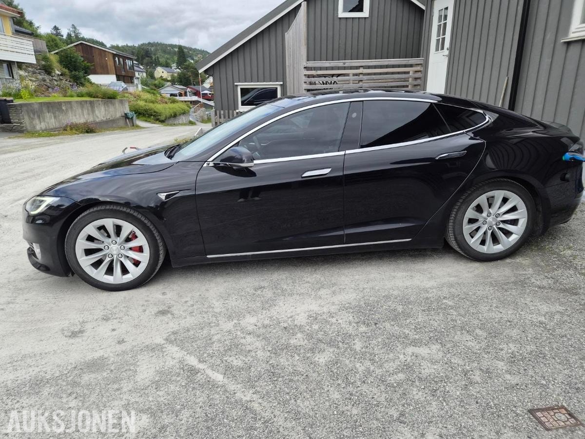 Tesla Model S 75D, 525ps, 2018