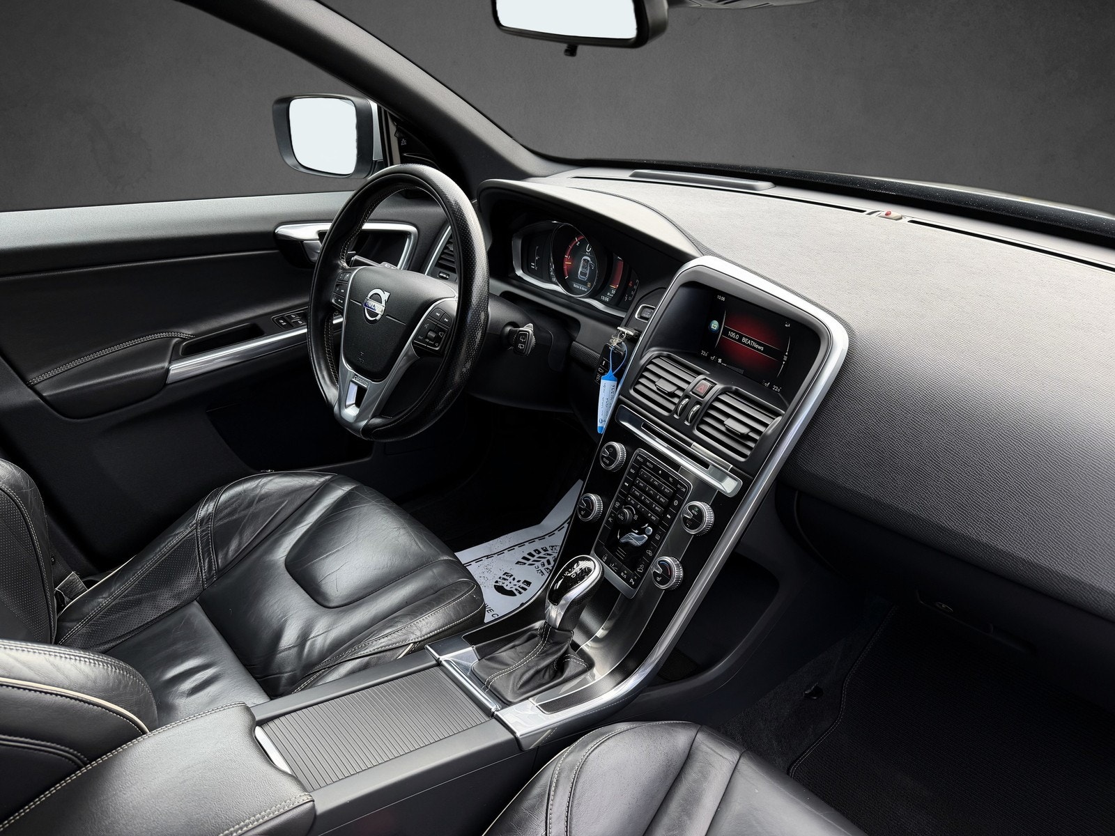 Volvo XC60 D4 AWD Geartronic, 181hp, 2015