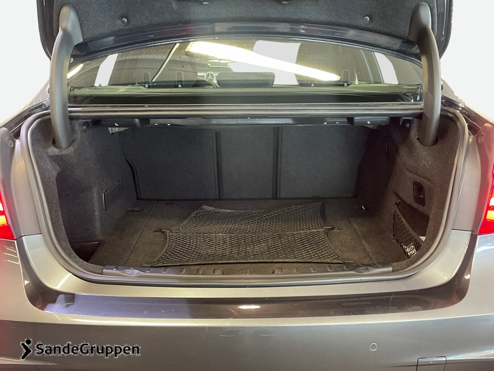 BMW 330e Sedan Steptronic, 252hp, 2016