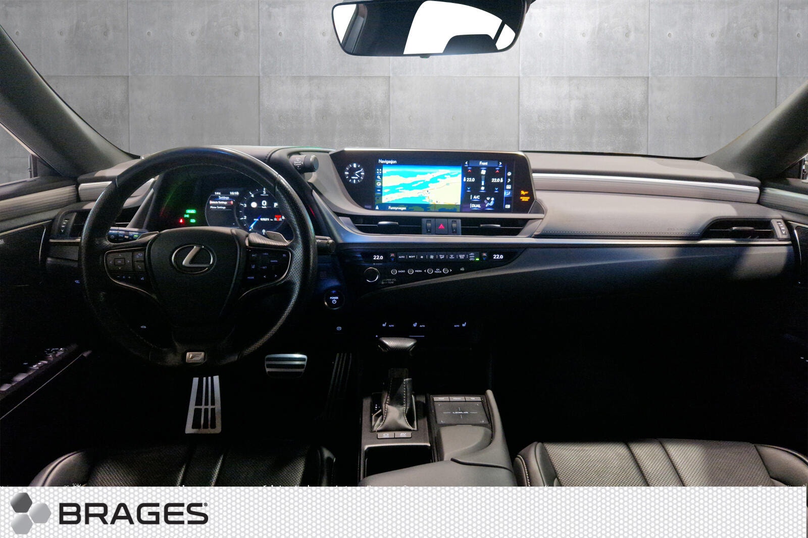 Lexus ES 300h 2.5 E-CVT, 218hp, 2019