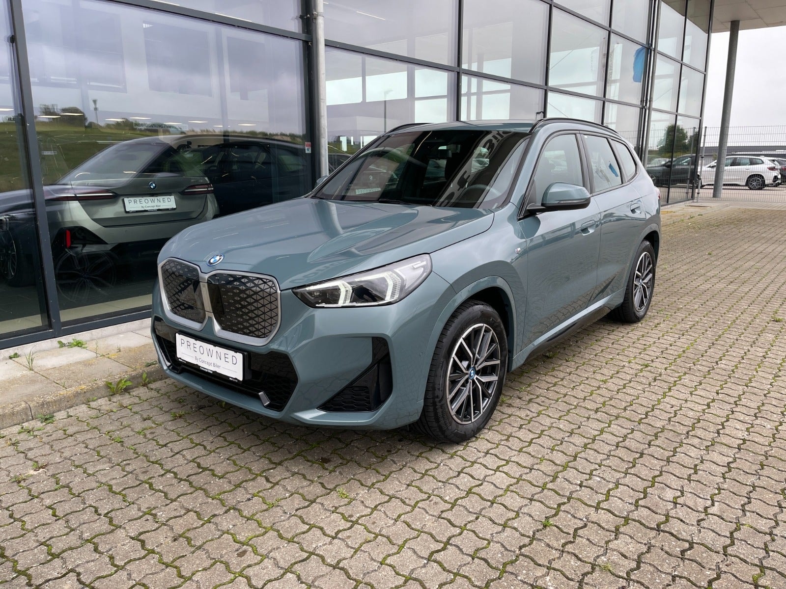 BMW iX1 eDrive20, 204hk, 2025