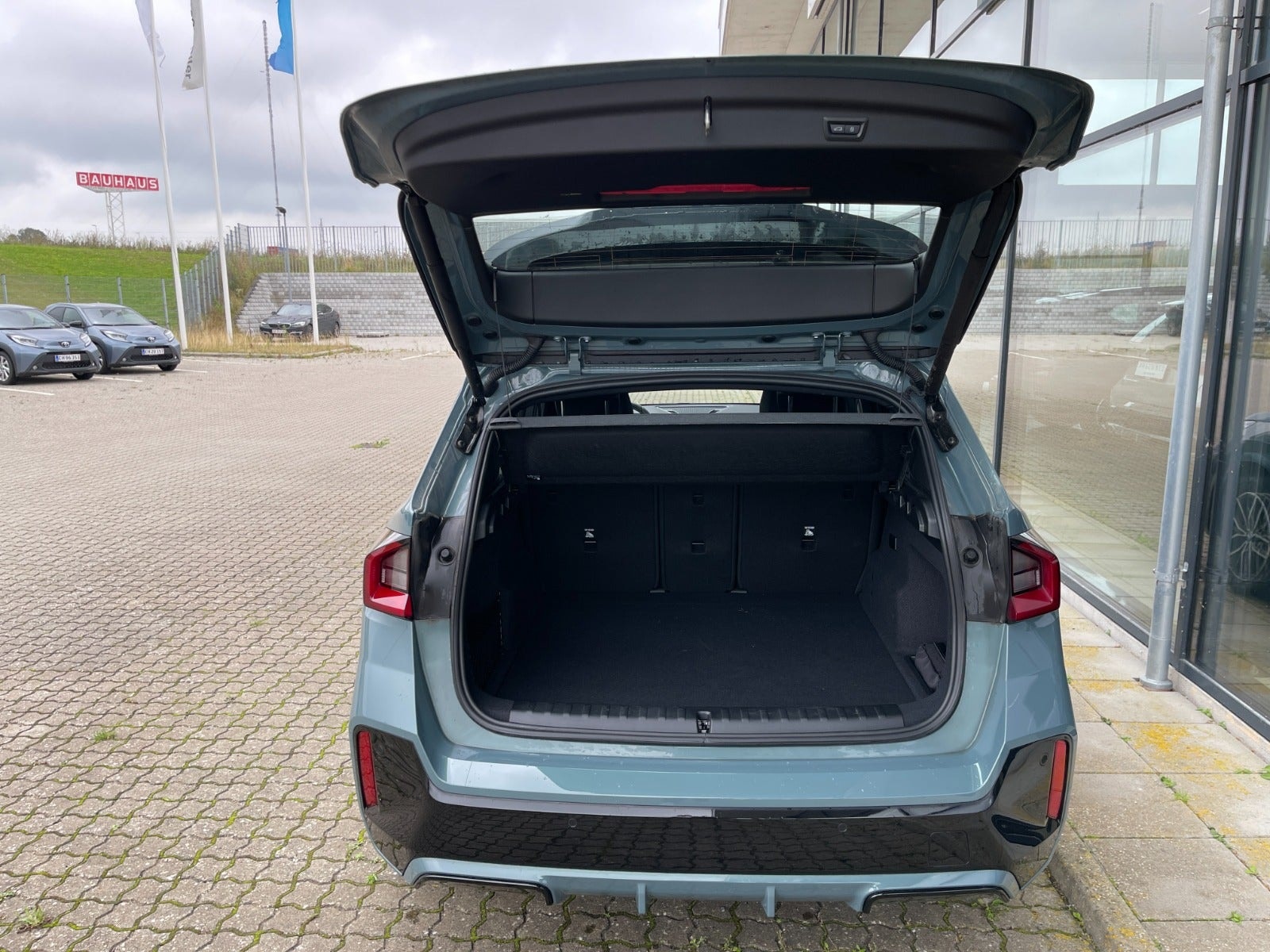 BMW iX1 eDrive20, 204hk, 2025
