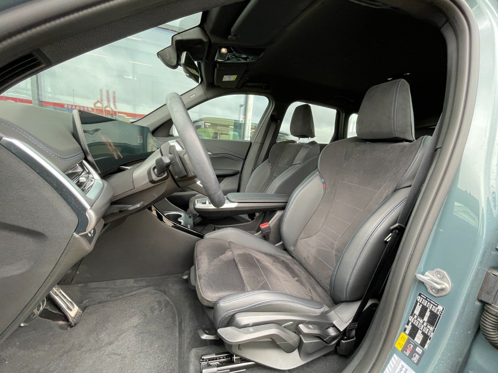 BMW iX1 eDrive20, 204hk, 2025