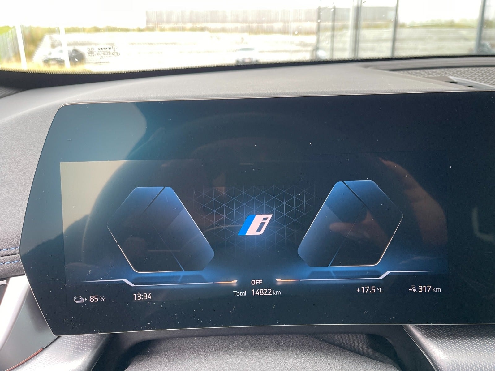 BMW iX1 eDrive20, 204hk, 2025