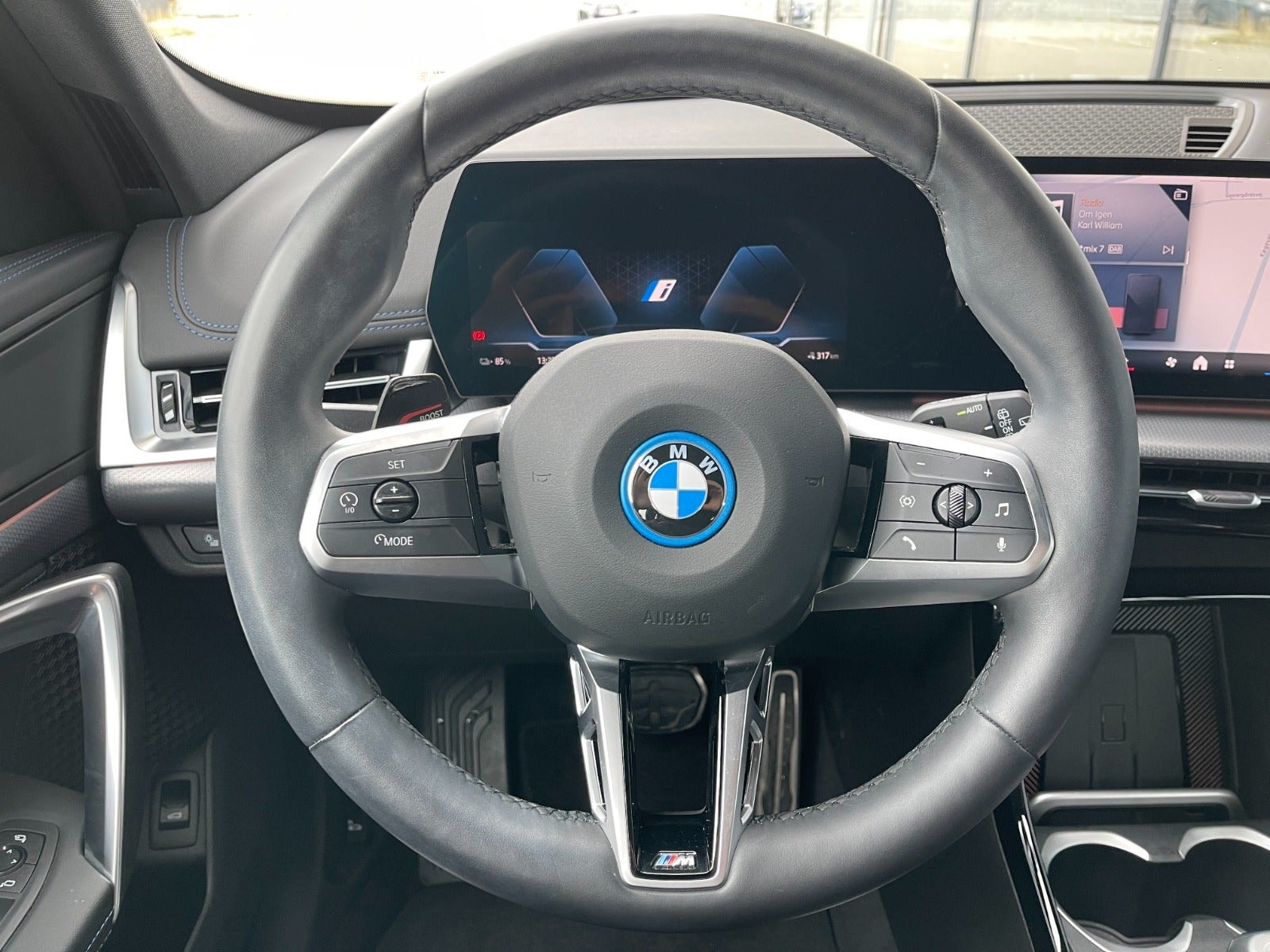 BMW iX1 eDrive20, 204hk, 2025