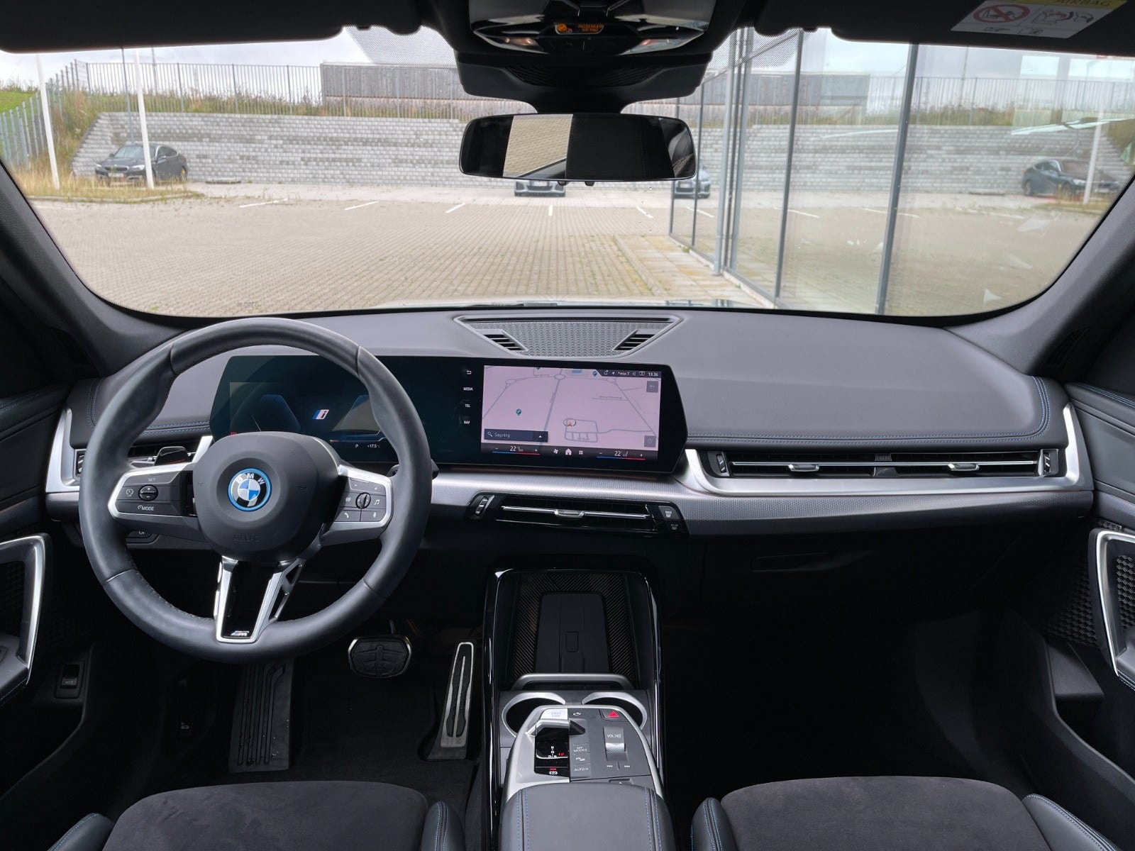 BMW iX1 eDrive20, 204hk, 2025
