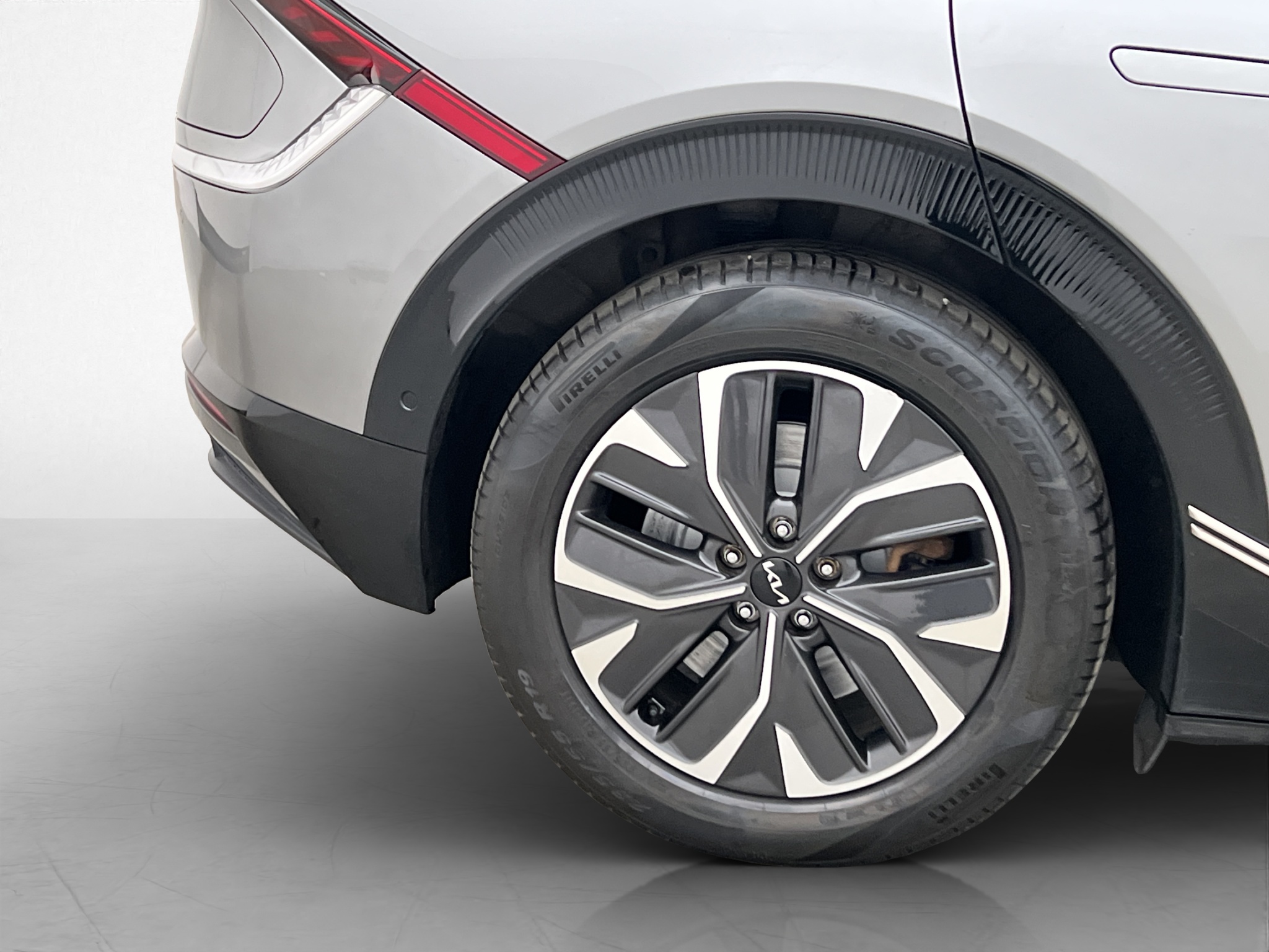Kia EV6 77.4 kWh, 228ps, 2023