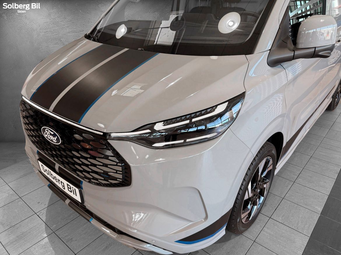 Ford E-Transit Custom 320 82.5 kWh, 285hk, 2026