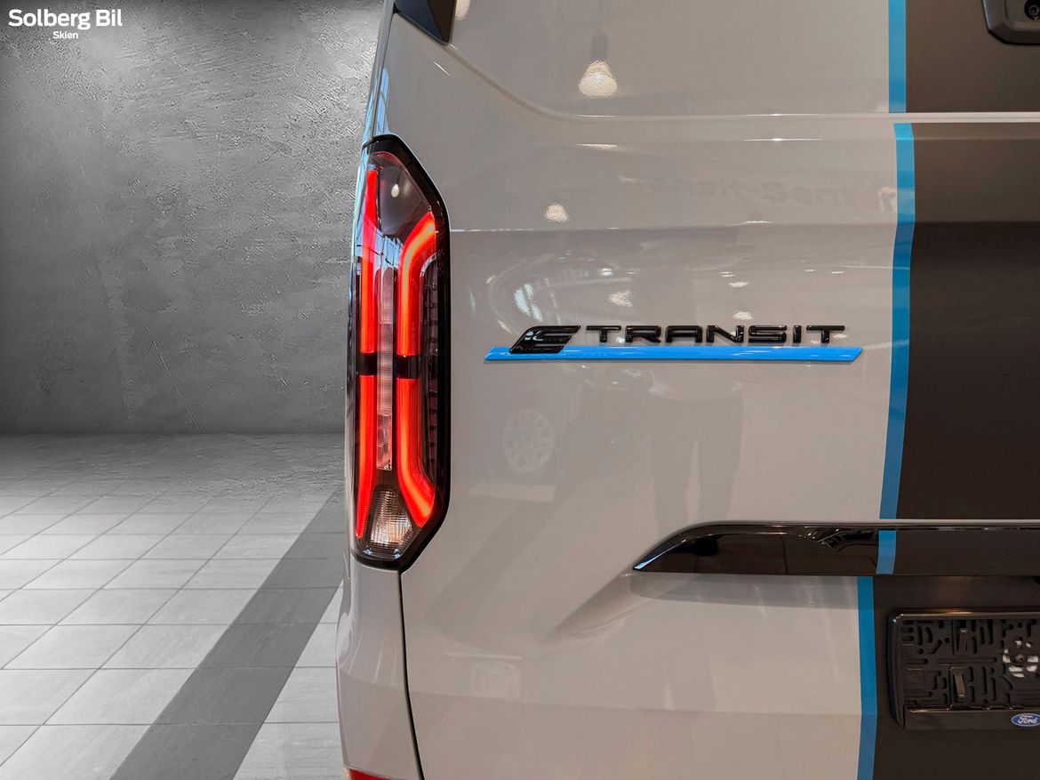 Ford E-Transit Custom 320 82.5 kWh, 285hk, 2026