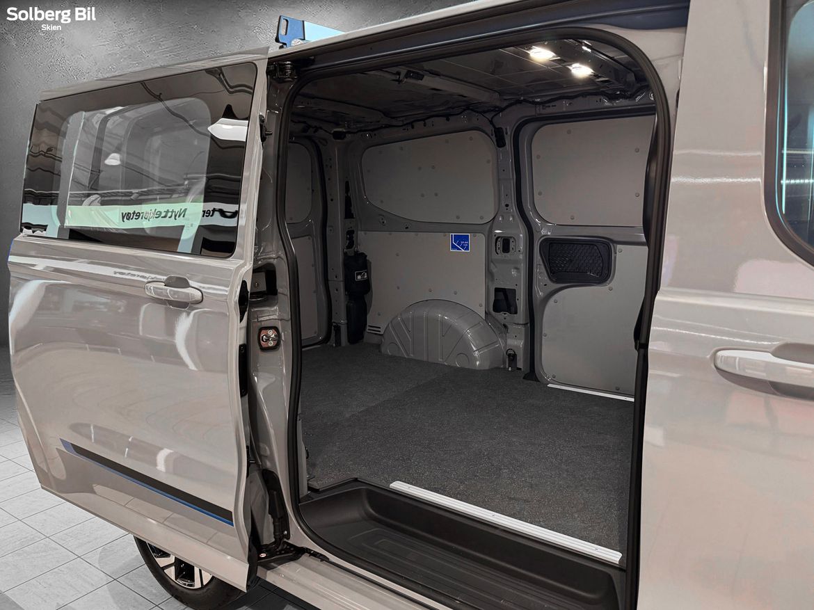 Ford E-Transit Custom 320 82.5 kWh, 285hk, 2026