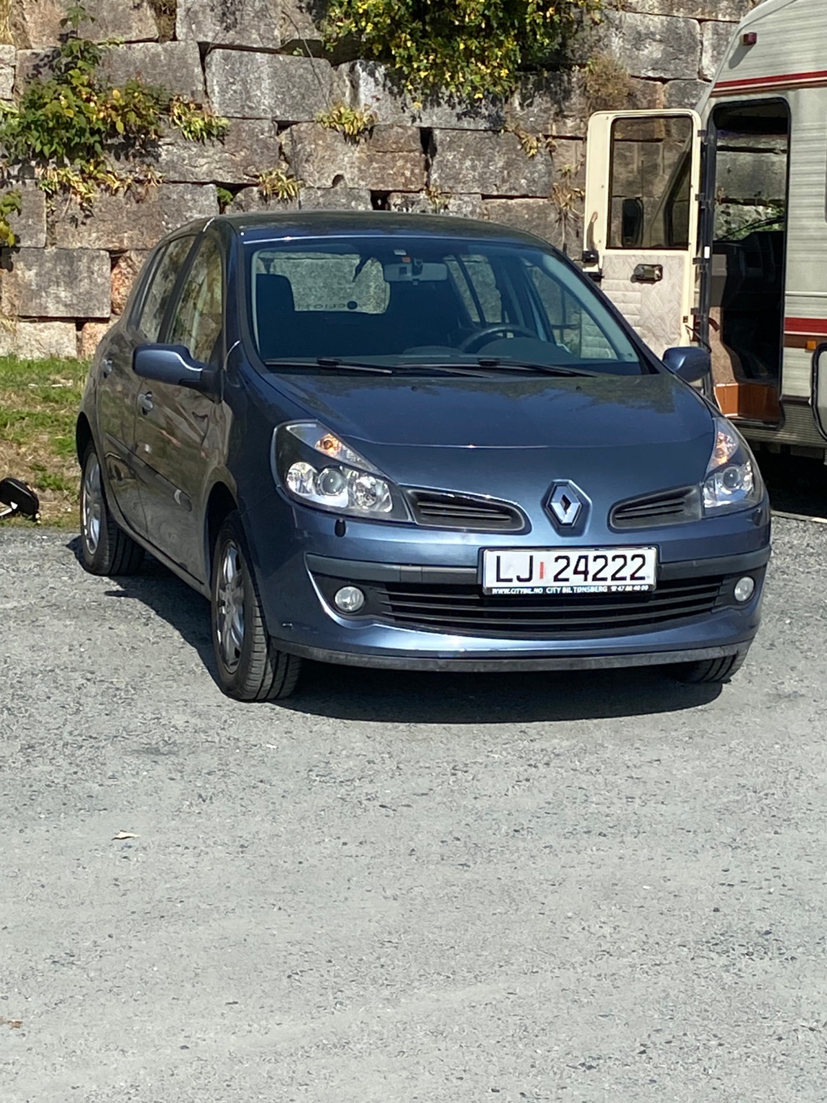 Renault Clio 5-door Hatchback 1.2 Manual, 75hp, 2006
