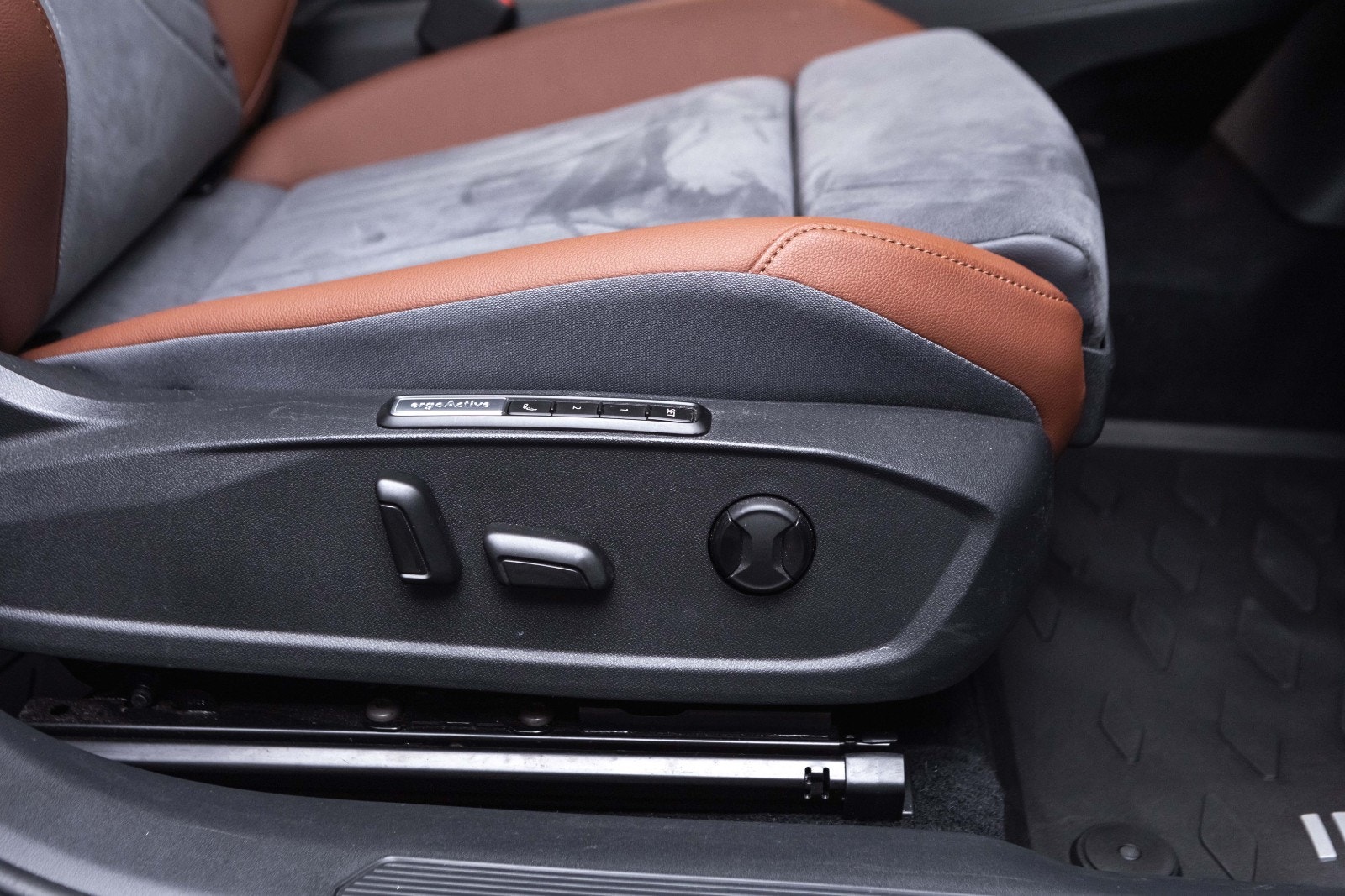 Volkswagen ID.4 Pro Performance, 204ps, 2021