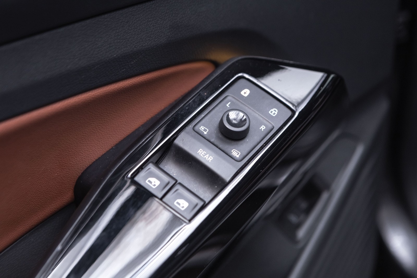 Volkswagen ID.4 Pro Performance, 204ps, 2021