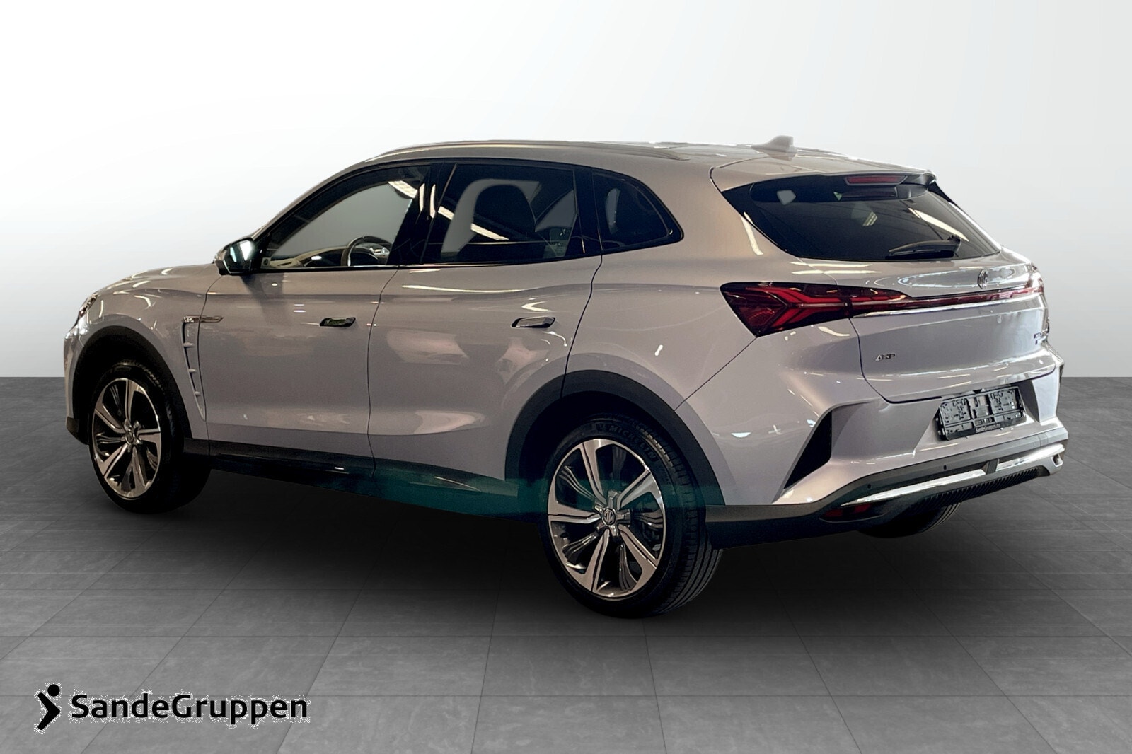 MG Marvel R Performance Automatisk, 288hk, 2024