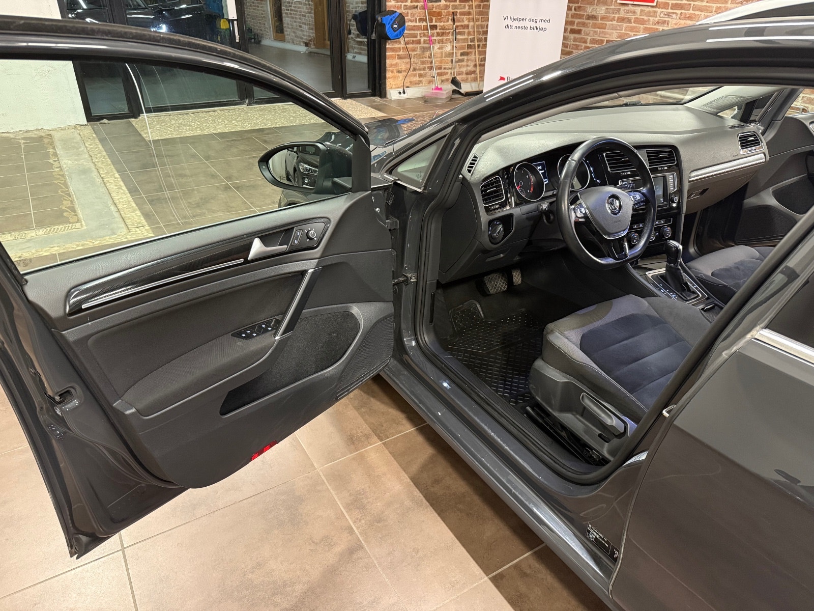 Volkswagen Golf Variant 1.4 TSI BMT DSG Sequential, 7-trins, 150ps, 2016