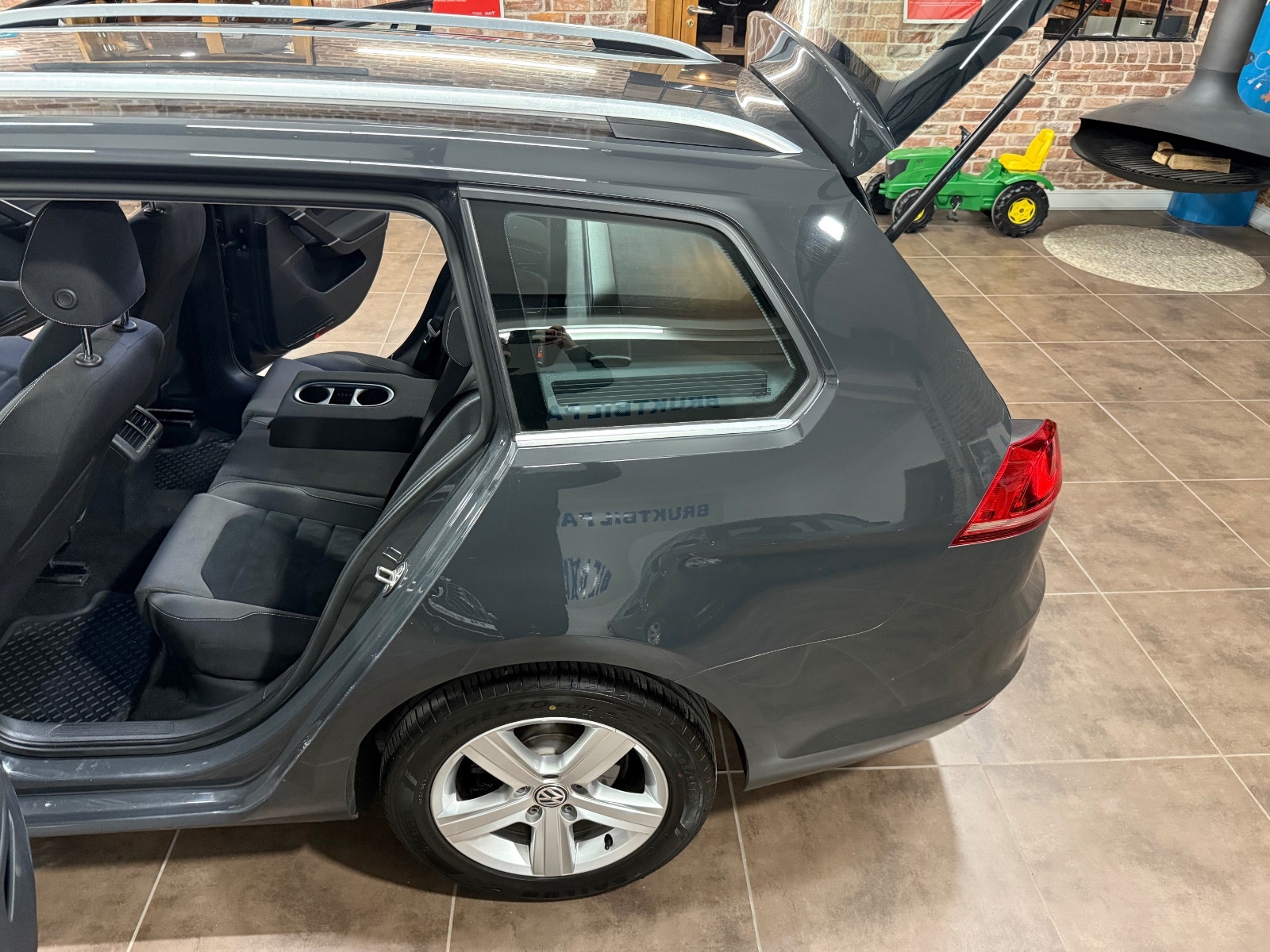 Volkswagen Golf Variant 1.4 TSI BMT DSG Sequential, 7-trins, 150ps, 2016