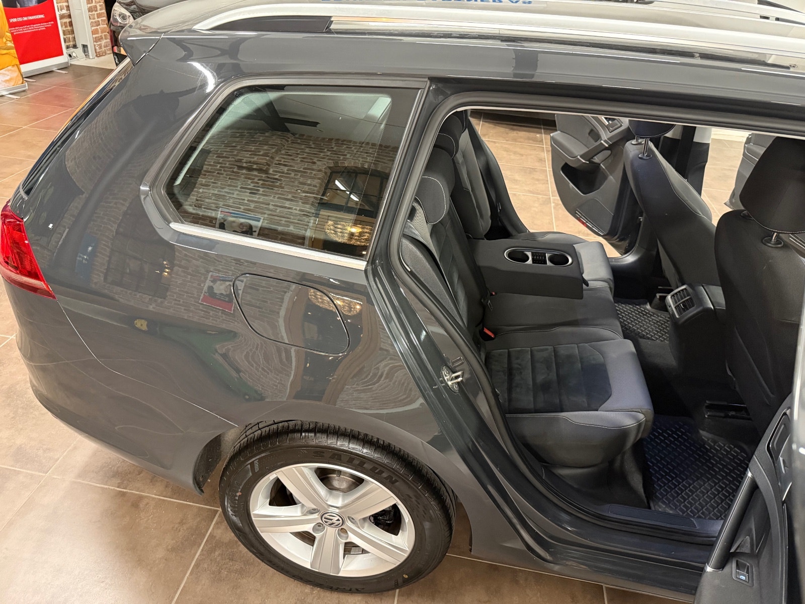 Volkswagen Golf Variant 1.4 TSI BMT DSG Sequential, 7-trins, 150ps, 2016
