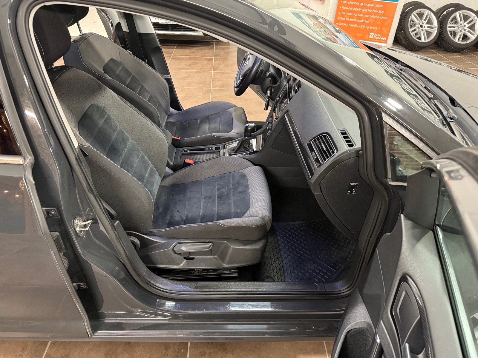 Volkswagen Golf Variant 1.4 TSI BMT DSG Sequential, 7-trins, 150ps, 2016