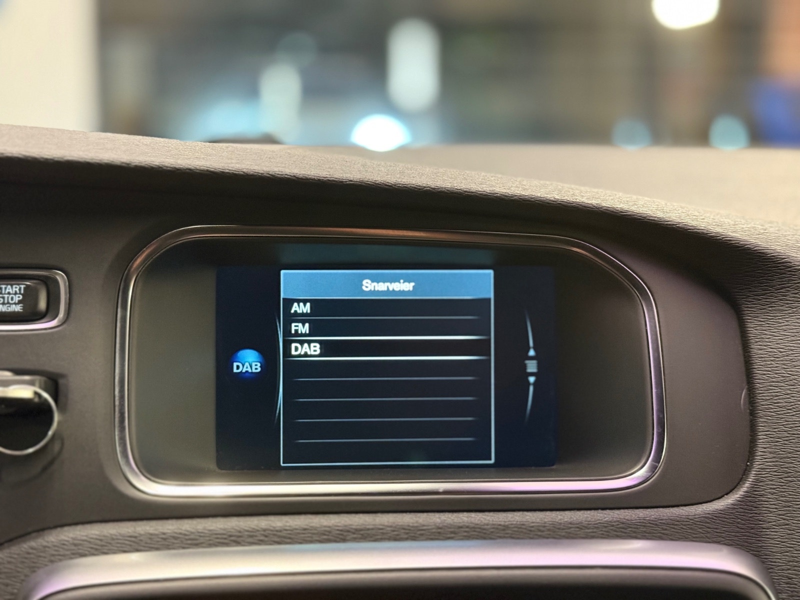 Volvo V40 D2 Manual, 6-trins, 120ps, 2017