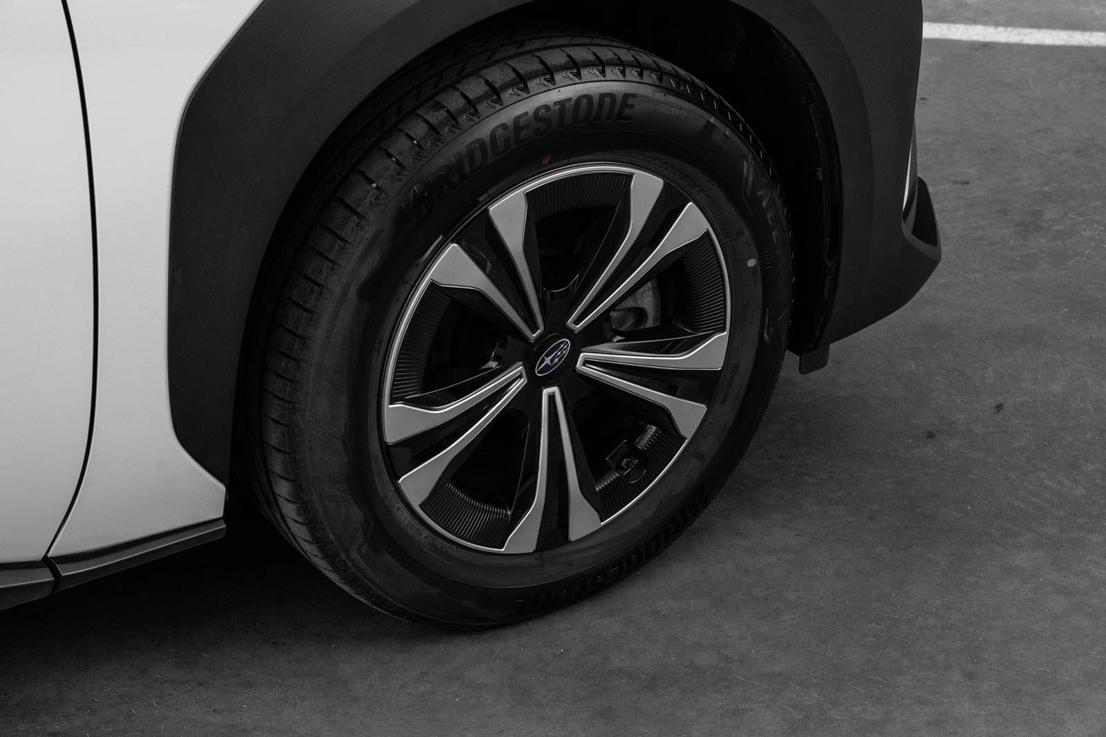 Subaru Solterra 72.6 kWh AWD, 218ps, 2023