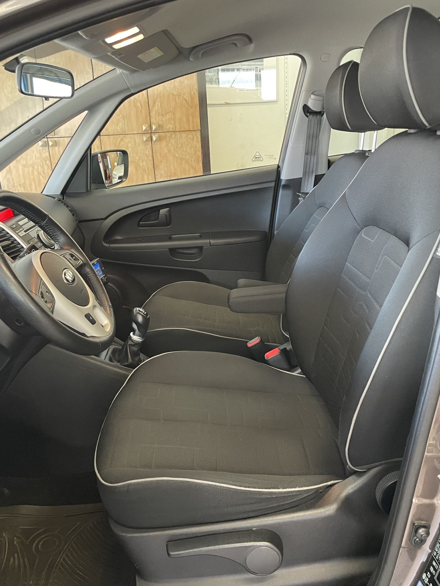 Kia Venga 1.4 CVVT Manual, 90hp, 2013