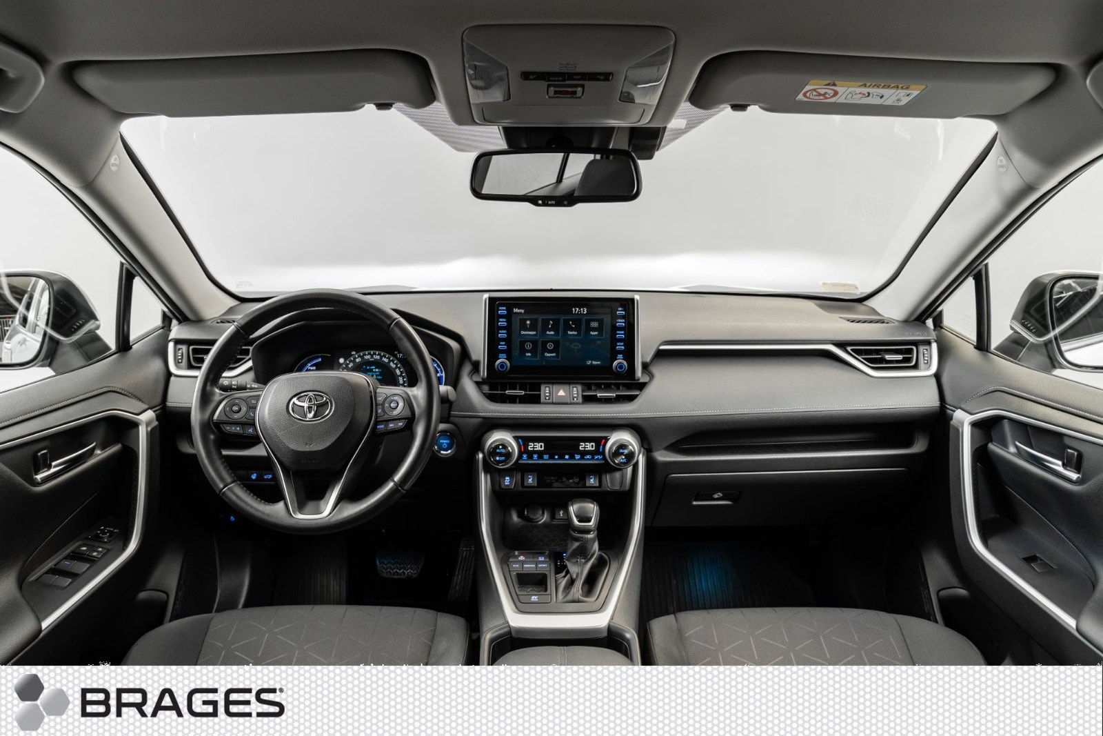 Toyota RAV4 Hybrid E-CVT, 218ps, 2020