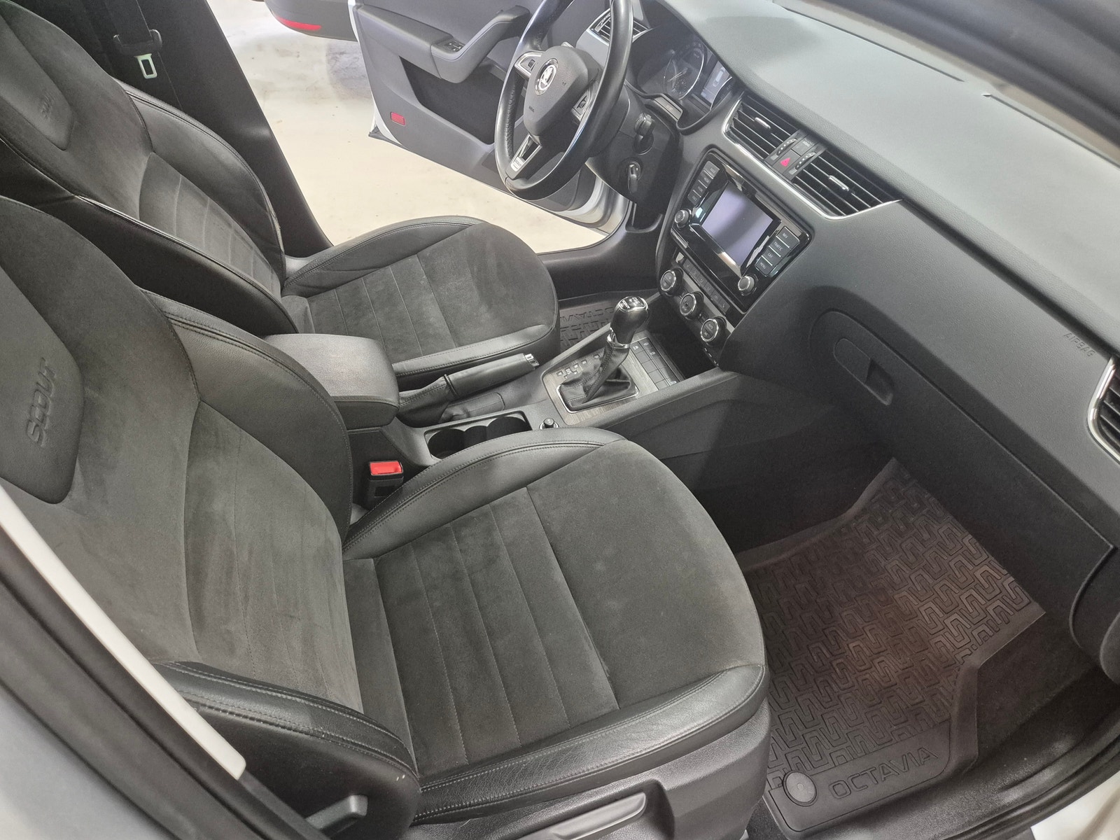 Škoda Octavia Scout 2.0 TDI 4x4 DSG Sequential, 184hp, 2015