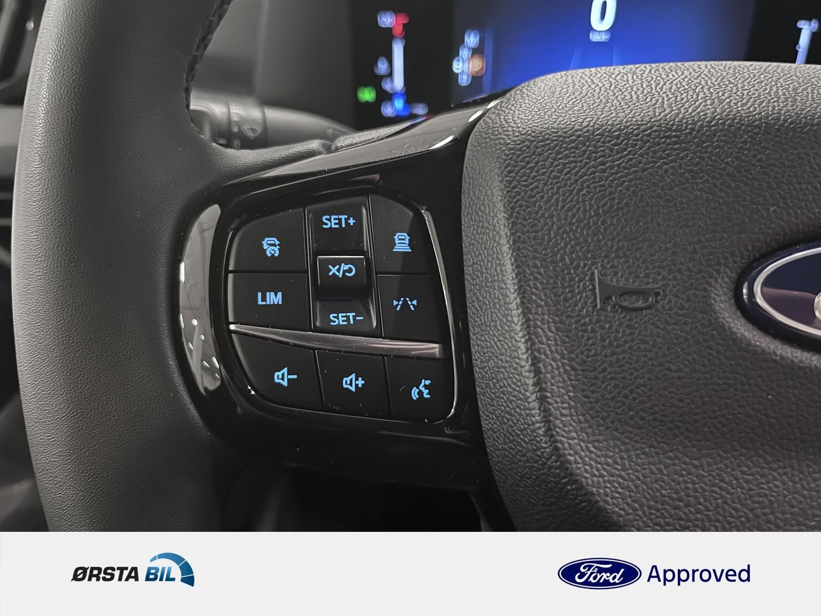 Ford Transit Custom 320 2.0 EcoBlue AWD SelectShift, 136hp, 2025