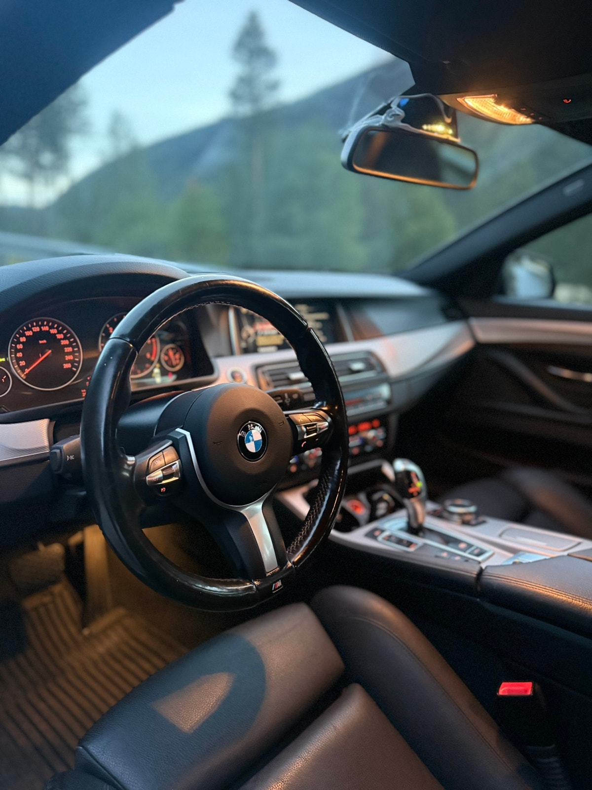 BMW 520d xDrive Touring Steptronic, 190hp, 2016
