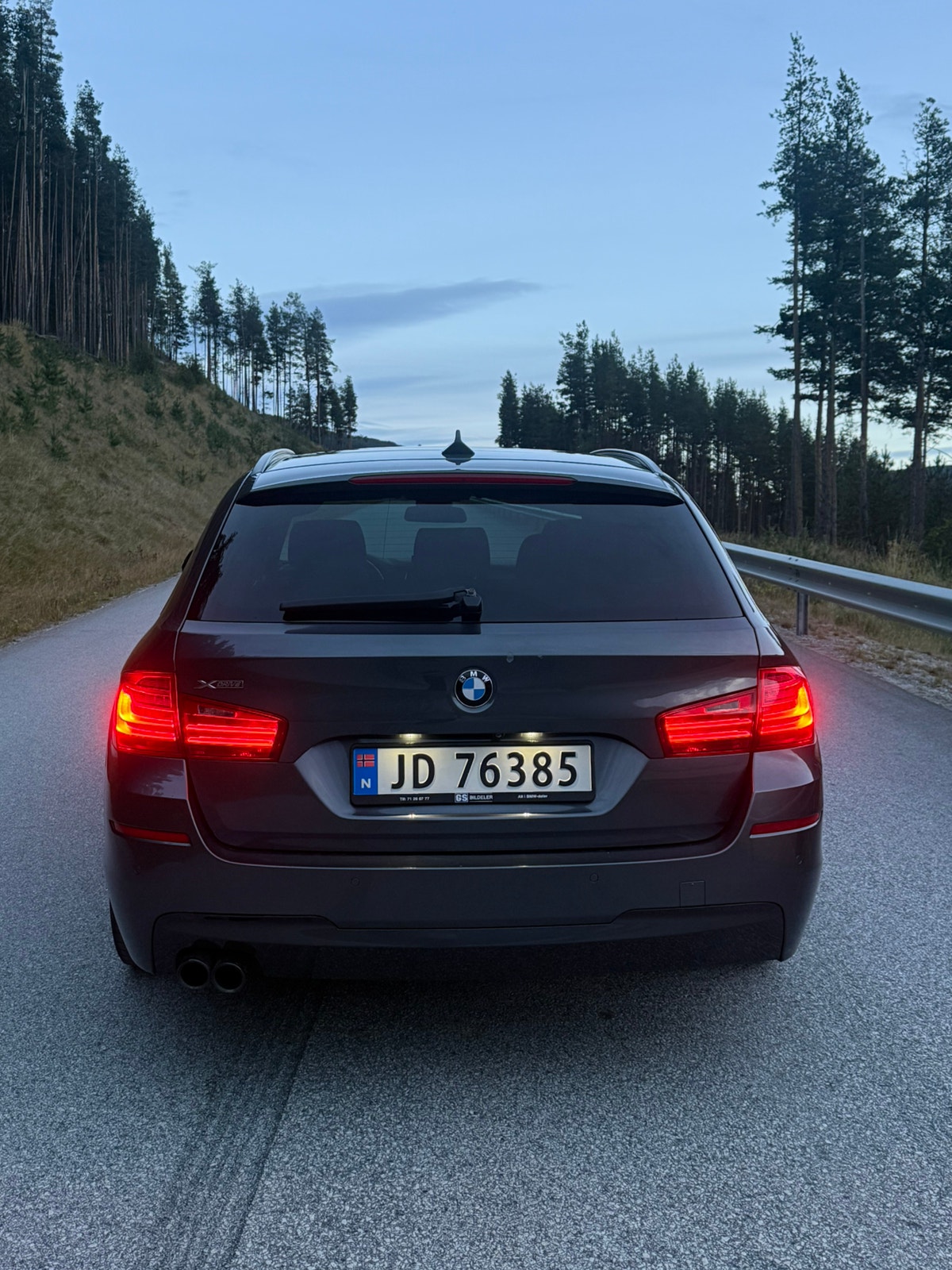 BMW 520d xDrive Touring Steptronic, 190hp, 2016