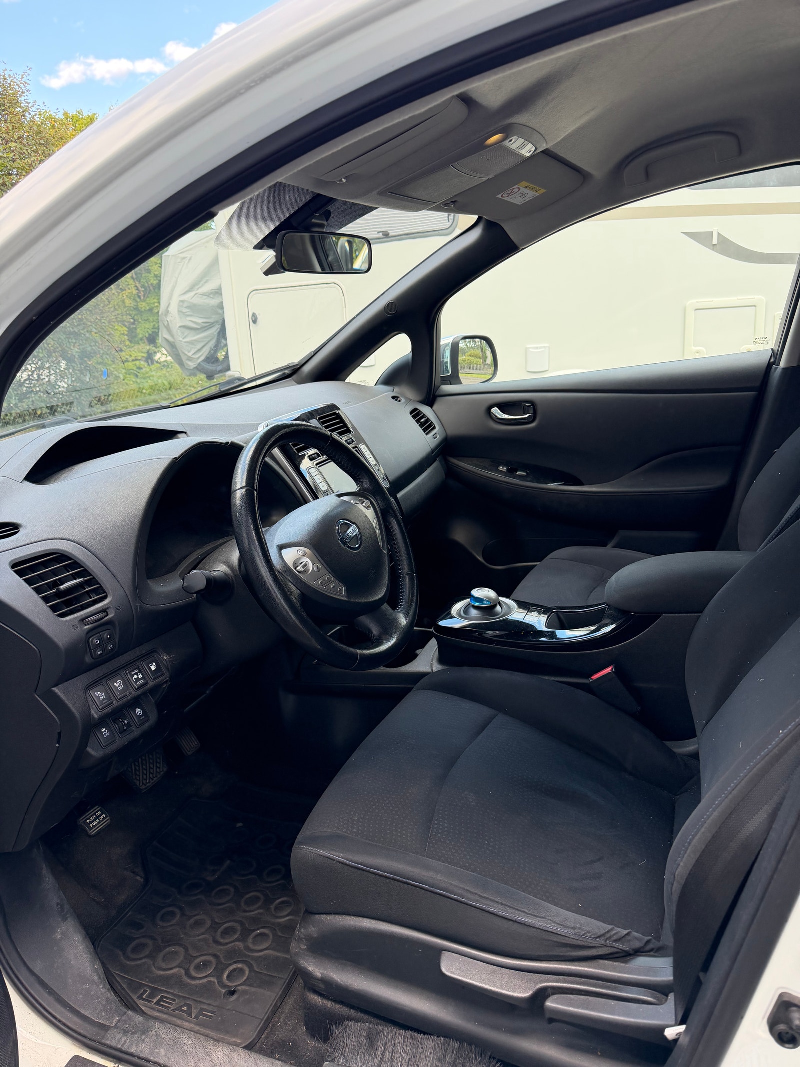 Nissan Leaf 24 kWh, 109ps, 2014