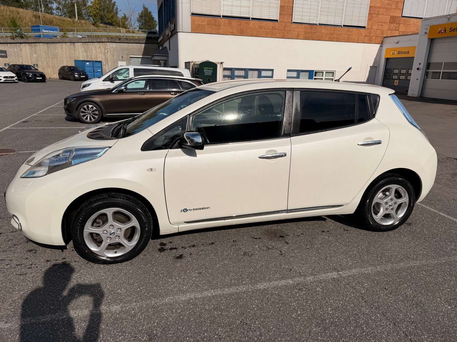 Nissan Leaf 24 kWh, 109ps, 2014