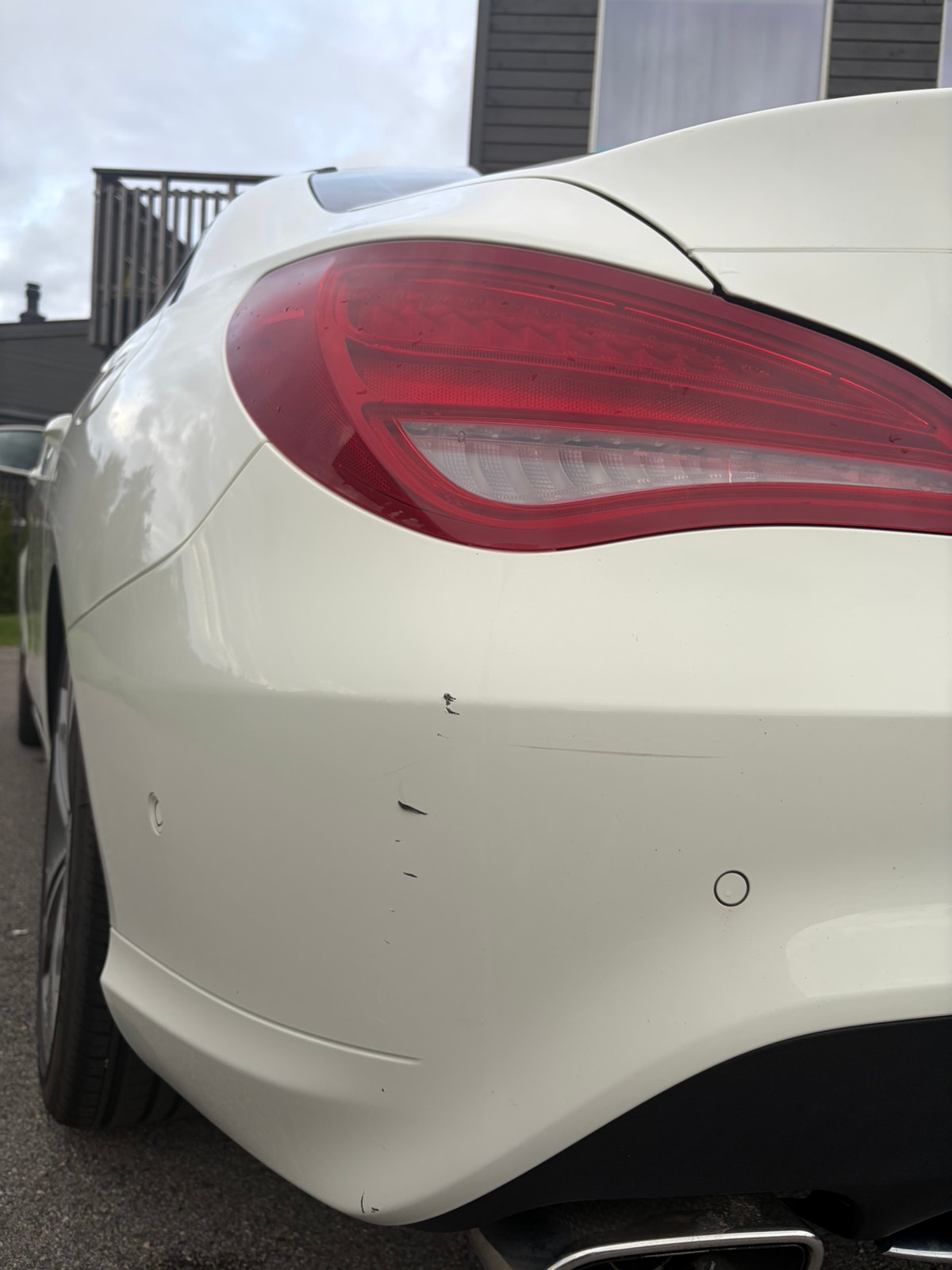 Mercedes-Benz CLA 180 7G-DCT, 122hp, 2015