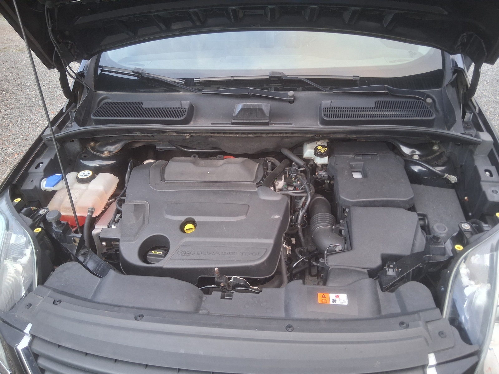 Ford Kuga 2.0 TDCi AWD Powershift 6, 6-trins, 140ps, 2012