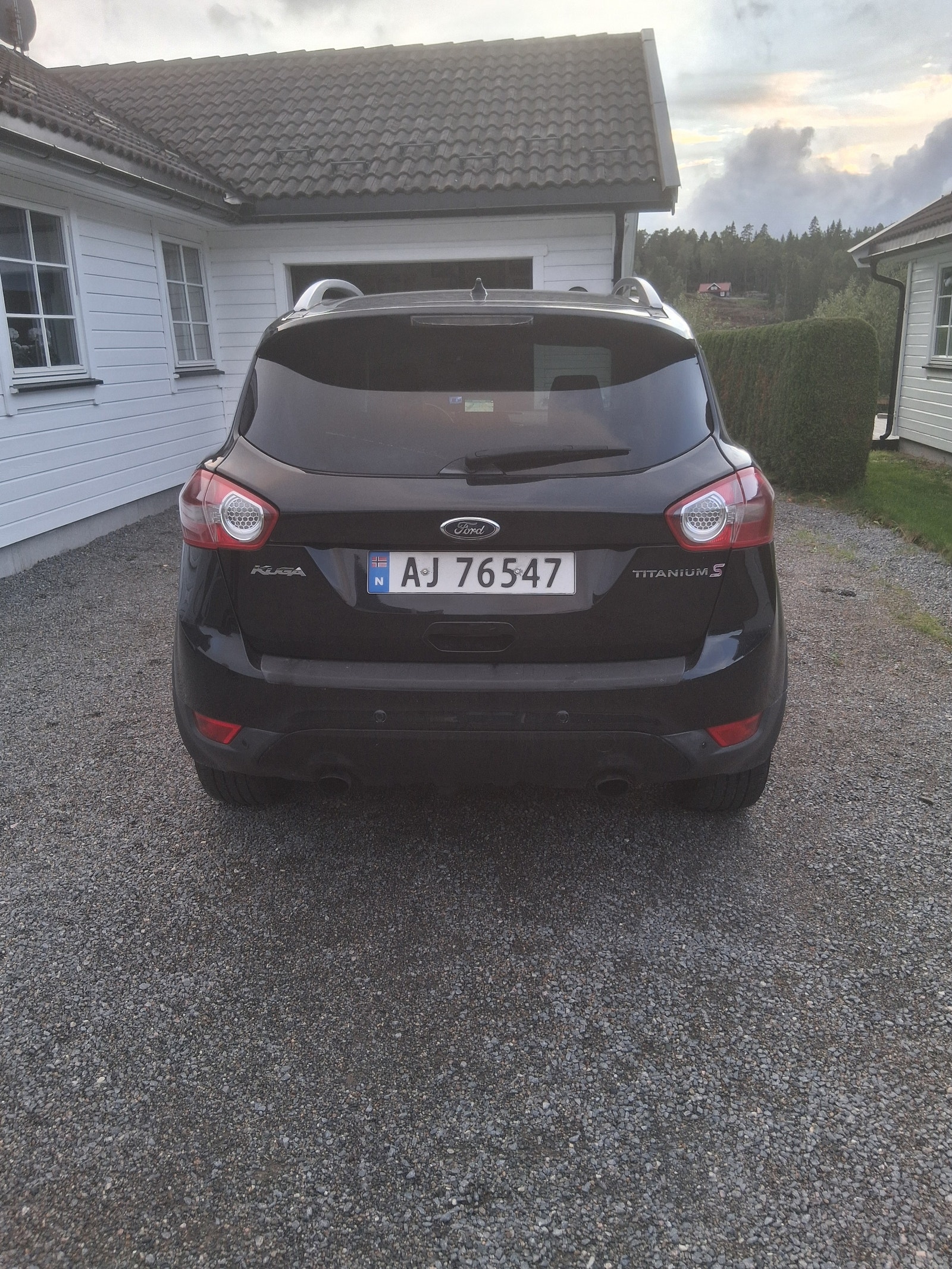 Ford Kuga 2.0 TDCi AWD Powershift 6, 6-trins, 140ps, 2012
