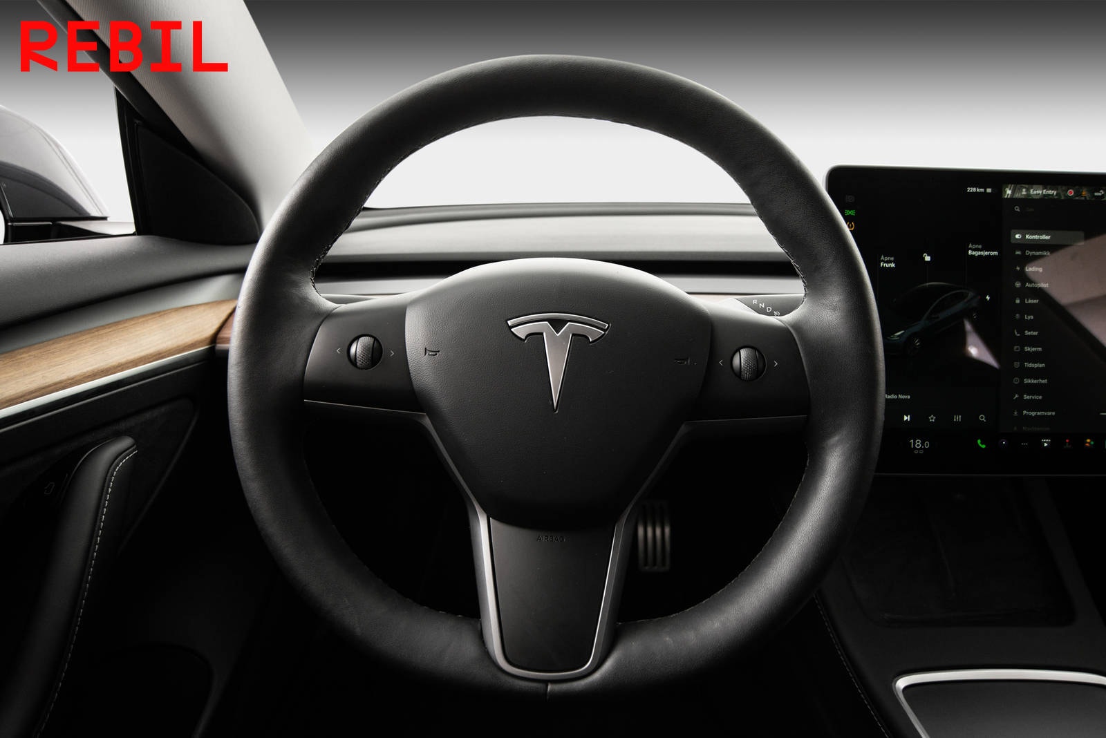 Tesla Model 3 Performance, 534hk, 2023