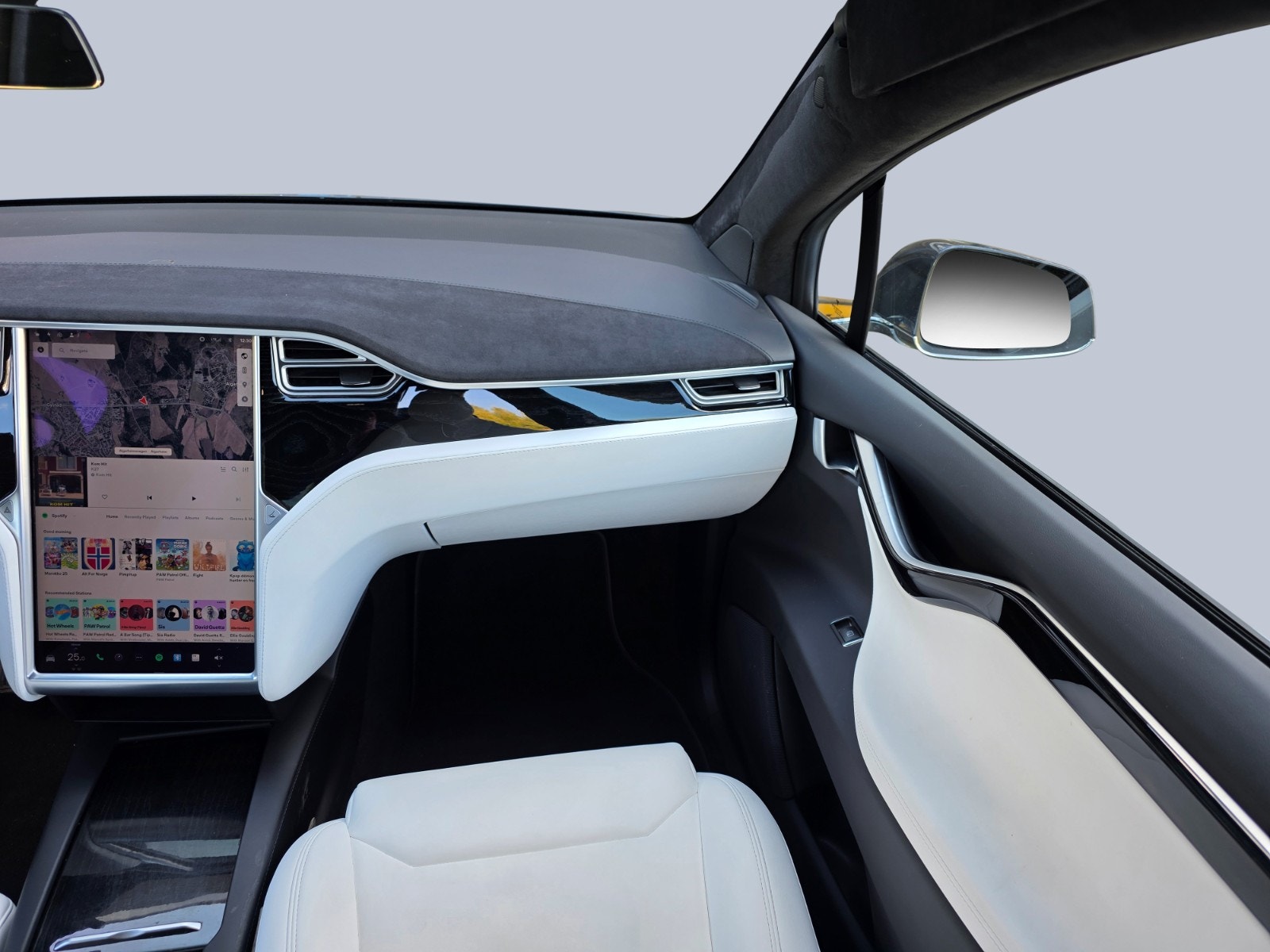 Tesla Model X 90D, 423ps, 2017