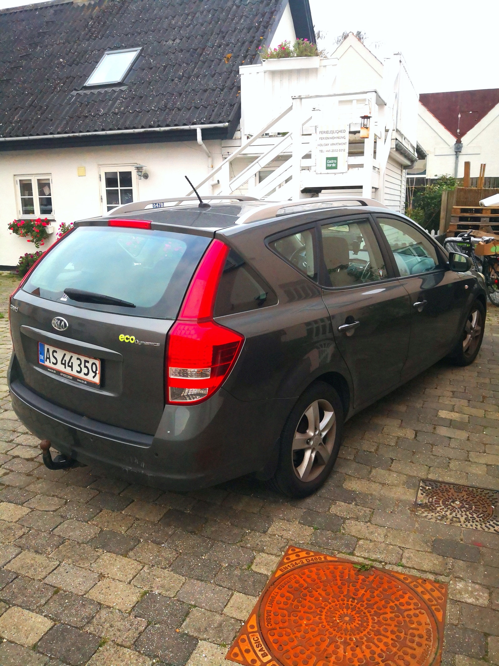 Kia cee'd_sw 1.6 CRDi Manual, 115hp, 2012
