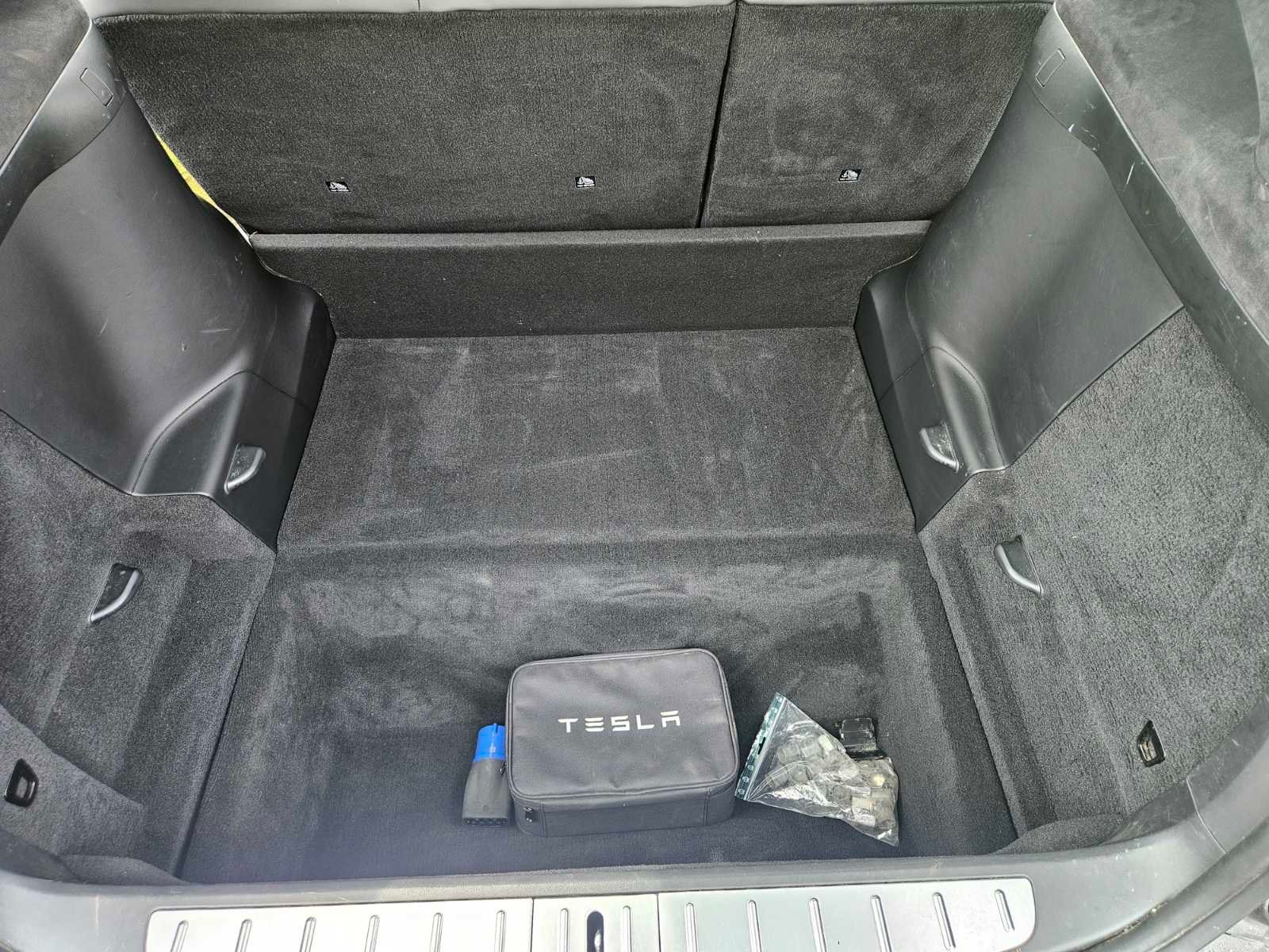Tesla Model X 75D, 525ps, 2018